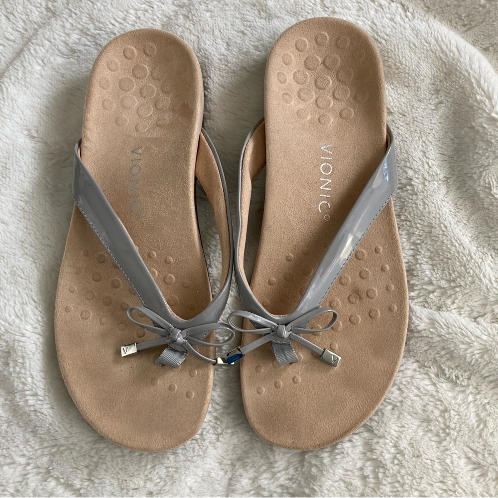 Vionic Bella Sandals Gray slip on comfort size 10